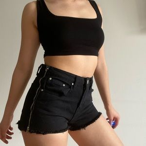 Tobi Black Denim Shorts w/ Side Zipper, Size 25